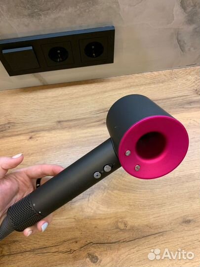 Фен dyson supersonic