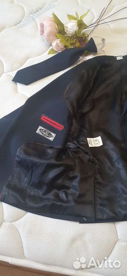 Школьный костюм тройка