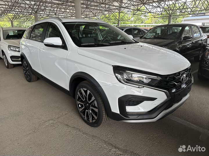 LADA Vesta 1.8 CVT, 2024