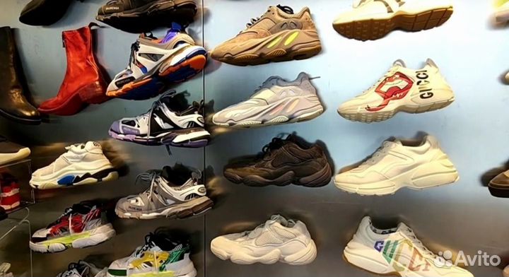 Покупка новых брендовых, оригинальных вещей