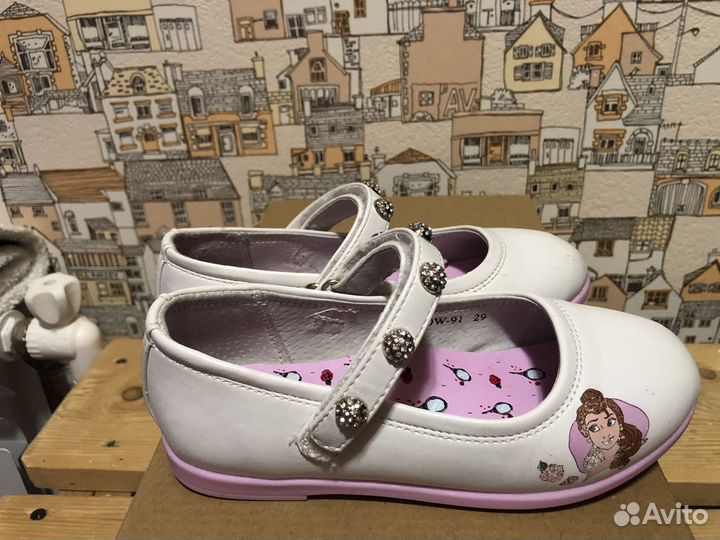 Туфли для девочки 29