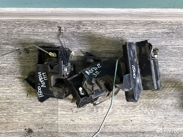 Замок двери Рено Логан 2