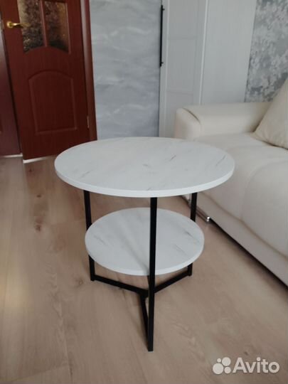 Журнальный столик в стиле лофт