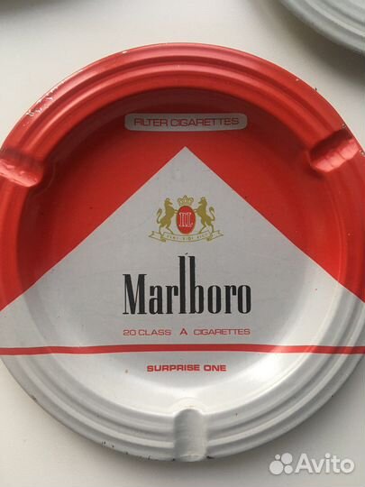 Винтаж. Пепельница Мальборо