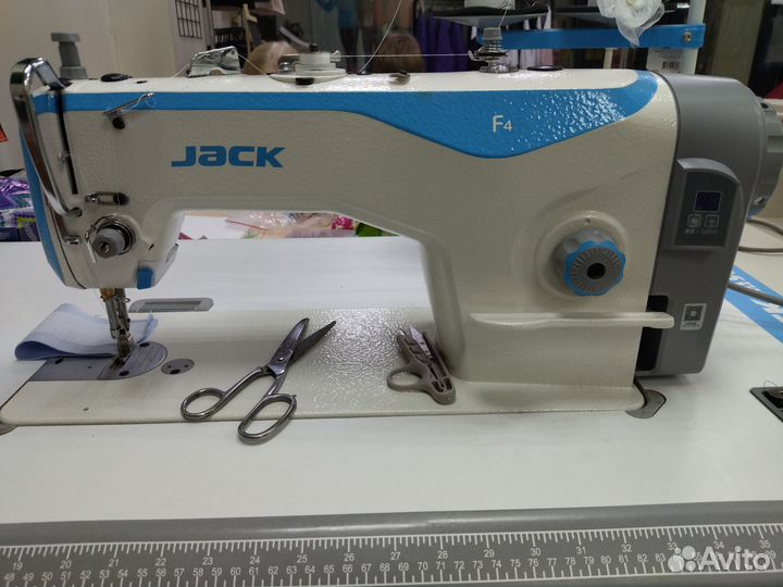 Швейная промышленная машинка