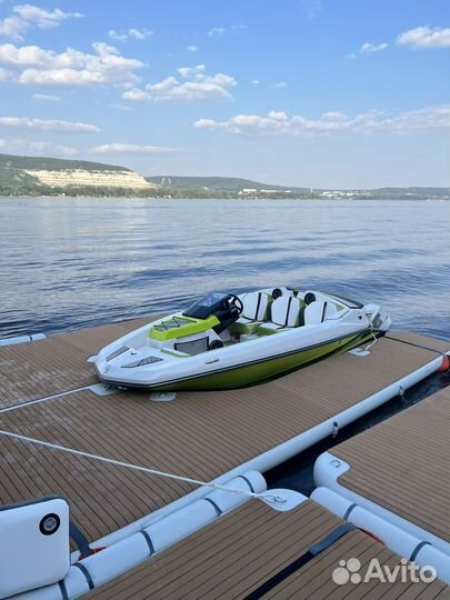 Надувной понтон, плот, платформа