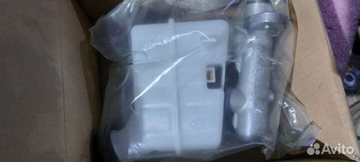 Главный тормозной цилиндр Kia