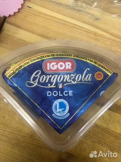 Сыр Горгонзола Дольче (Gorgonzola Dolcе)