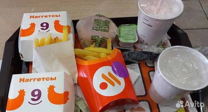 Подработка студентам 4 ч. Кормим. Сотрудник в кафе