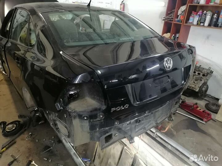 Задняя часть кузова крыло Фольксваген поло