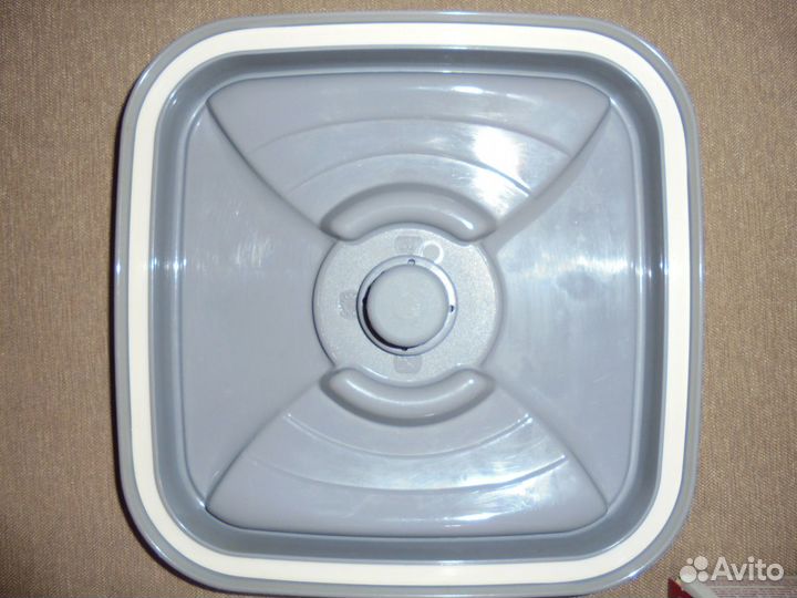 Контейнер и крышки VacSy 