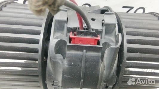 Моторчик печки renault megane 3 (2ST04KK01)