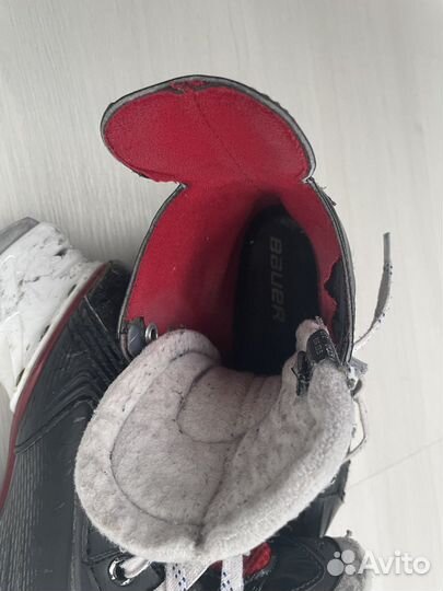 Коньки хоккейные Bauer vapor x500