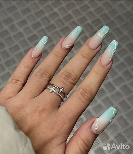 Наращивание всех форм любой длины, Люксио