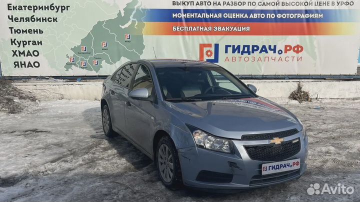 Воздуховод Chevrolet Cruze 13346074