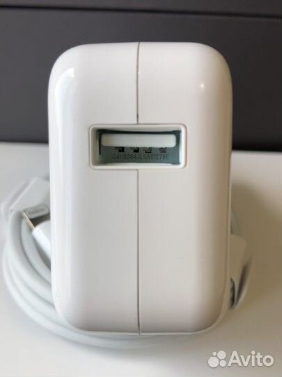 Зарядка на iPhone и iPad 12w2.4A Оригинал