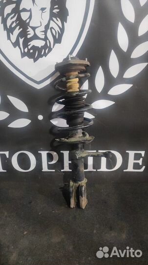 Передняя левая стойка приора 2