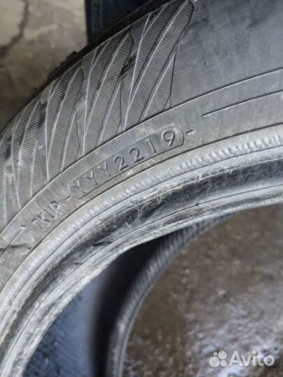 Yokohama Ice Guard IG65 225/55 R17