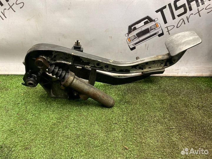 Блок педалей Mercedes-Benz