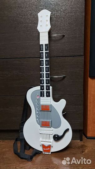 Детская гитара