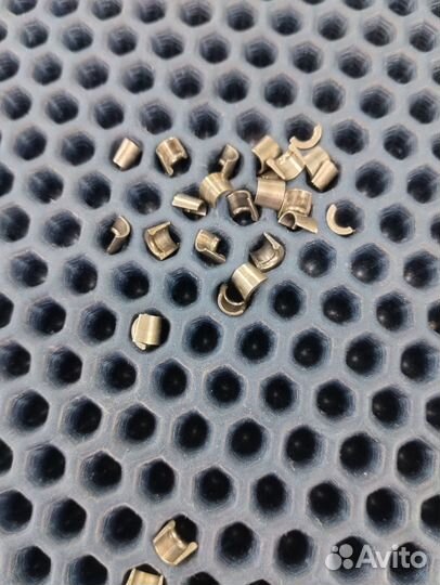 Honda VFR800 сухарь клапана