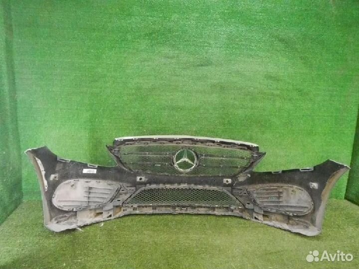 Бампер передний Mercedes-Benz C-Class