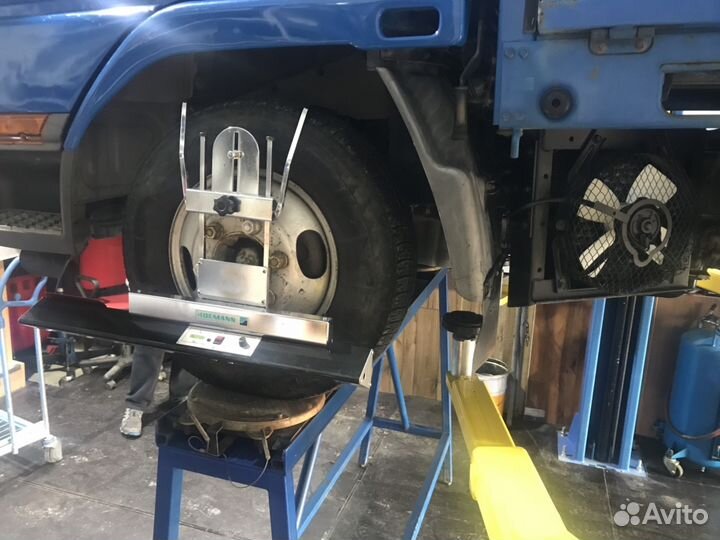 Стенд Развал-схождение hofmann