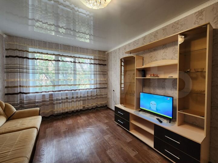 2-к. квартира, 52 м², 2/9 эт.