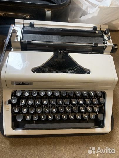 Печатная машинка erika
