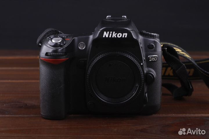 Фотоаппарат Nikon D80 Body