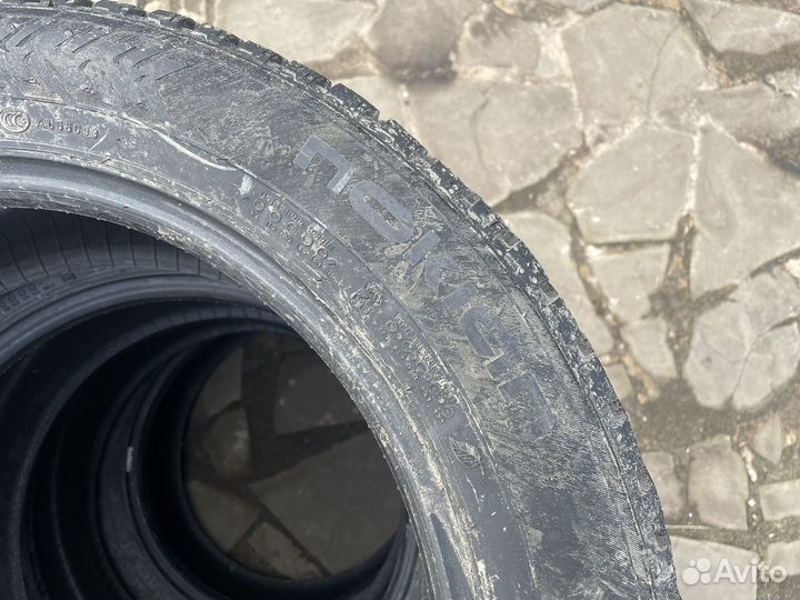 Nokian Tyres Hakkapeliitta 8 215/55 R17