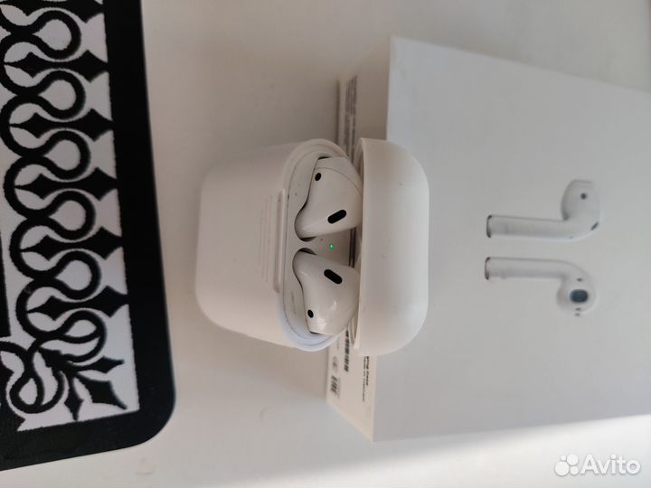 Беспроводные наушники Apple Airpods 2