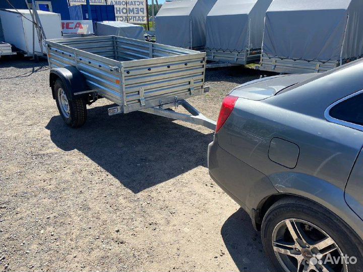 Прицеп легковой 817701.026 с опорным колесом