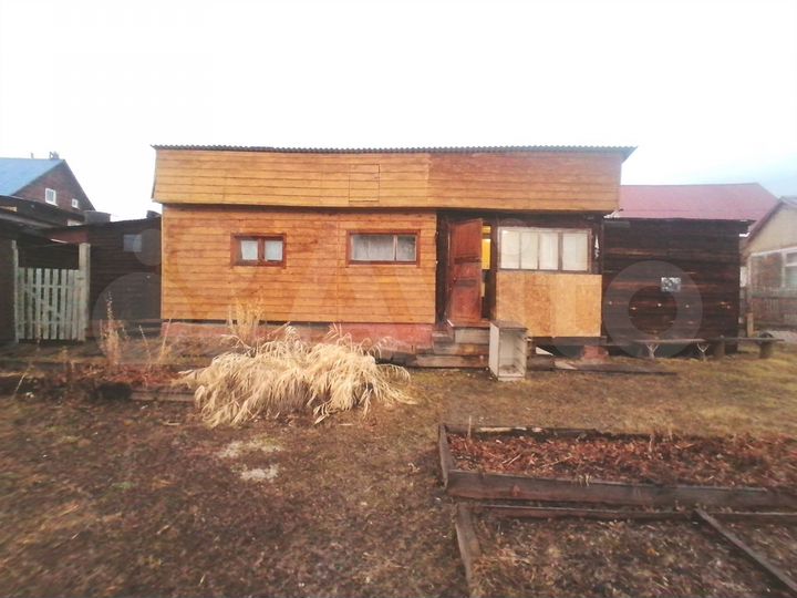 Дача 20 м² на участке 7 сот.