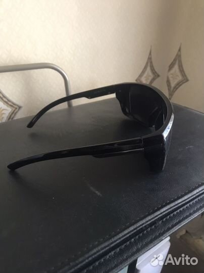 Солнечные очки