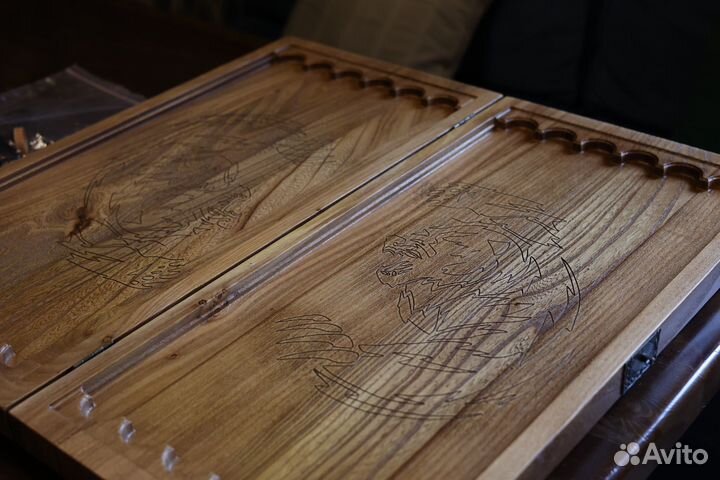 Нарды резные из дерева (Карагач)