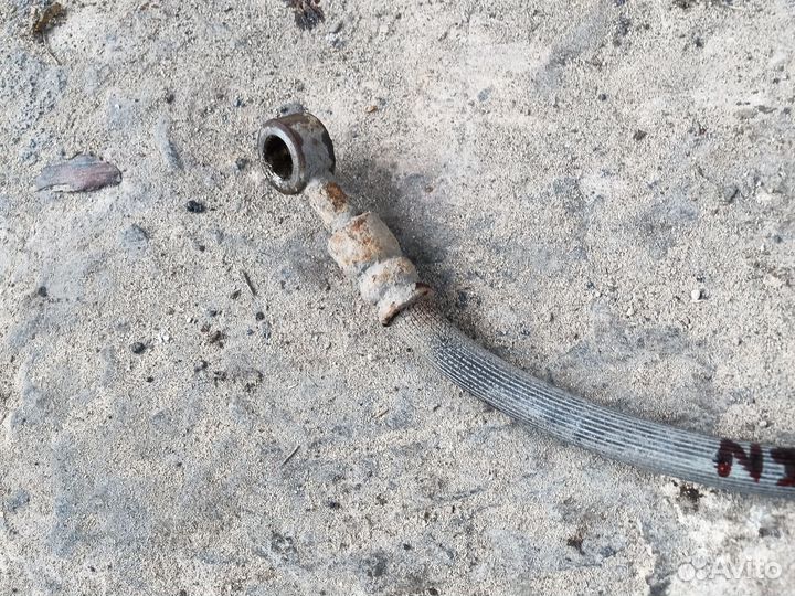 Тормозной шланг задний правый Nissan primera p11