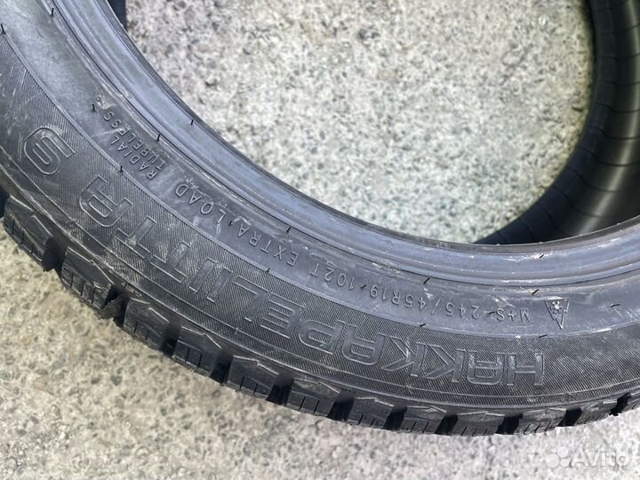 Nokian Tyres Hakkapeliitta 9 245/45 R19 102T