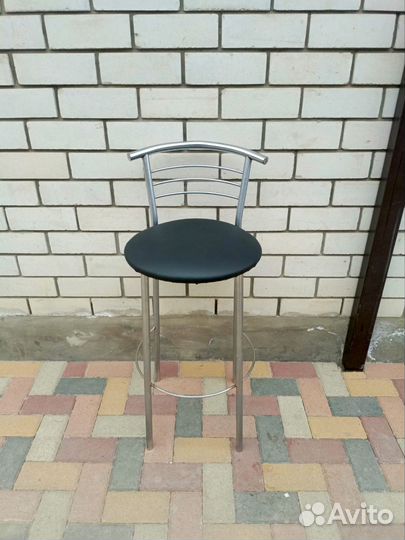 Барный стул