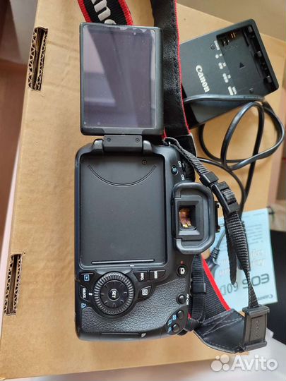 Зеркальный фотоаппарат canon 60d