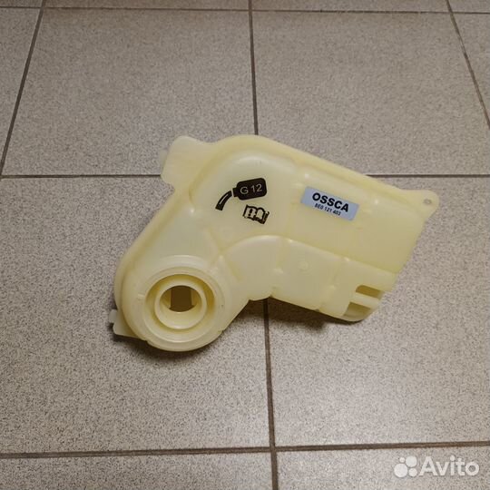 Расширительный бачок A4/ Passat B5