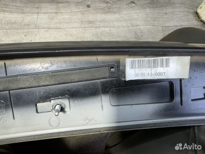 Honda civic 4D Спойлер крышка багажника