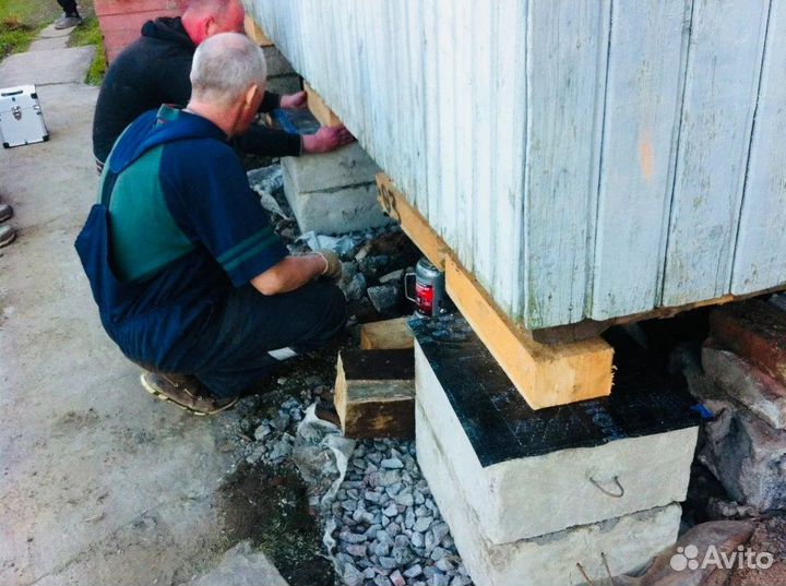 Ремонт фундамента и подъем дома и венцы