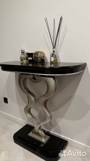 Консоль дизайнерская DG home