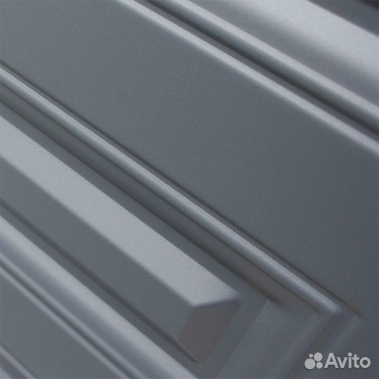 Стальная дверь