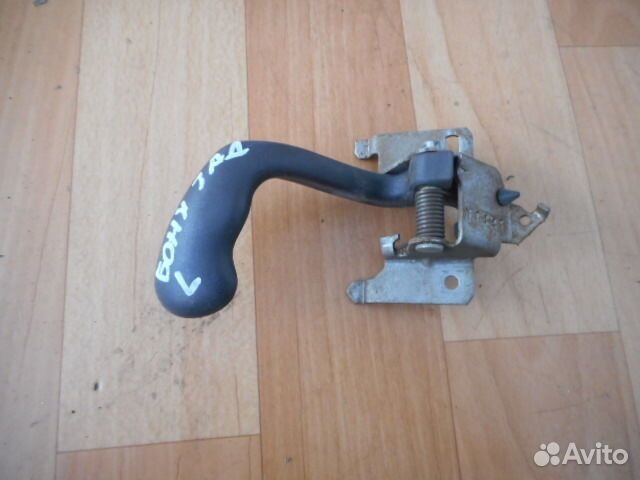 Ручка двери внутренняя левая Pontiac Bonneville (1