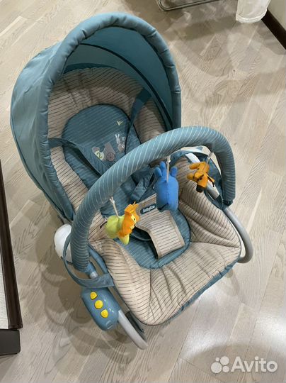 Шезлонг babyton с дугой, музыкой, вибрацией