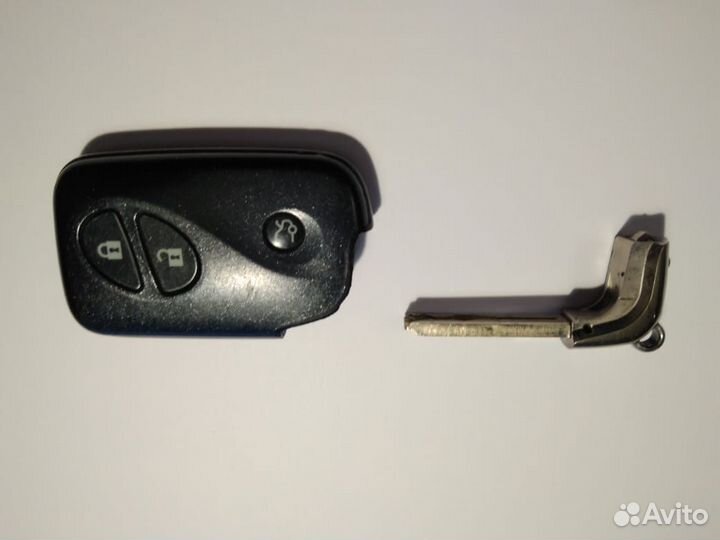 Смарт ключ lexus 80-бит