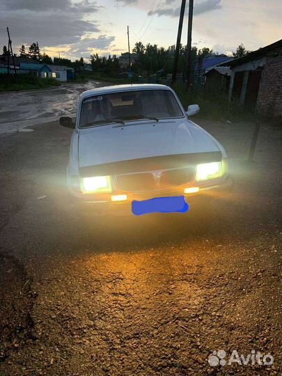 ГАЗ 3110 Волга 2.3 МТ, 1999, 300 000 км