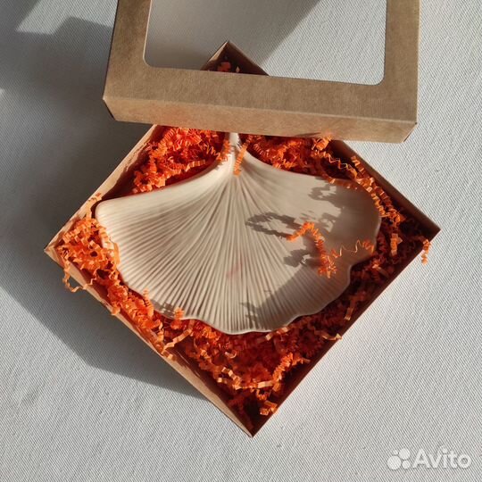 Декоративная подставка Лепесток